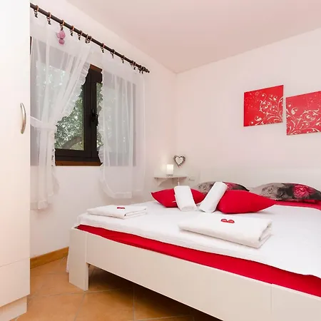 House Julija Holiday home